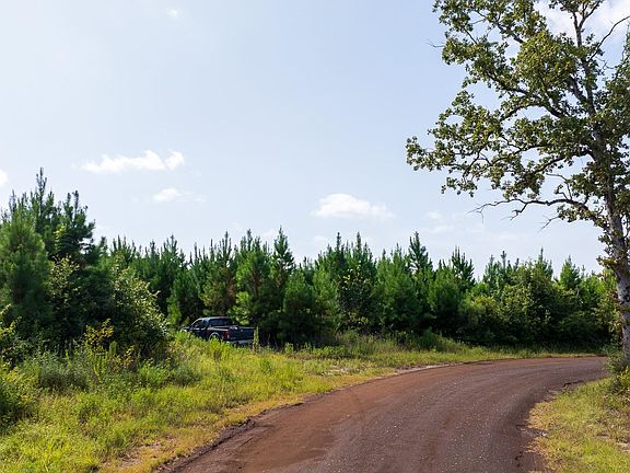 4th image of 1 Sandy Creek Rd