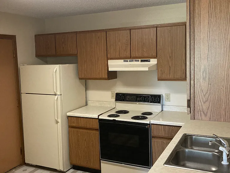 1112 Devney Dr #2 — Photo 21