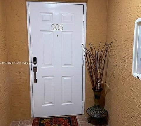 4th image of 242 E 3rd St APT 205