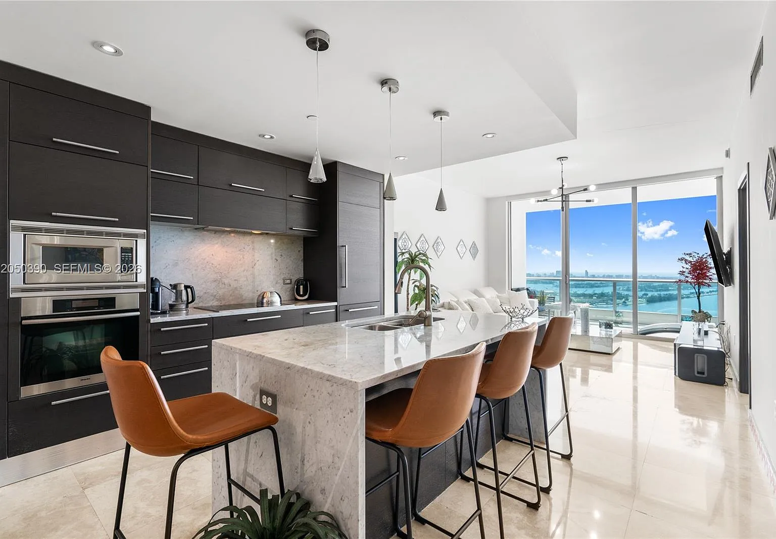 900 Biscayne Bay Condo — Photo 4