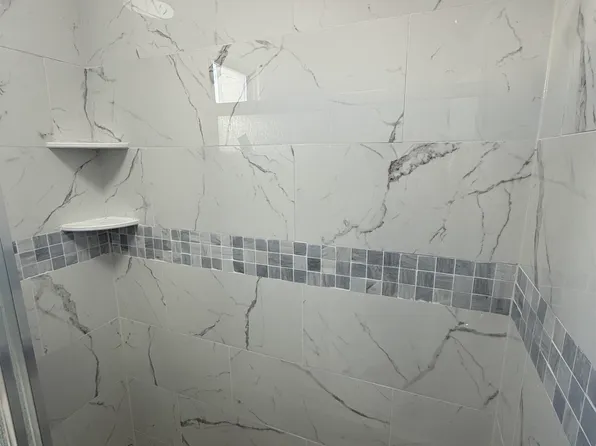 375 Kennedy Boulevard image 11 of 17