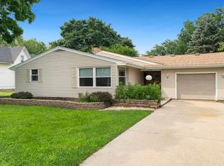 225 E 4th St, Byron, IL 61010