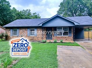 1313 Mullins Station Rd, Memphis, TN 38134