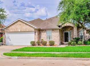 9311 Hodges Bend Dr, Houston, TX 77083