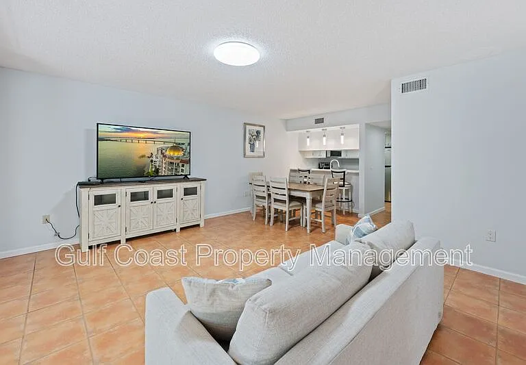 4574 Ringwood Mdw — Photo 18