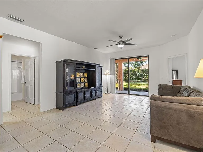 5808 Hidden Falls Ln — Photo 13