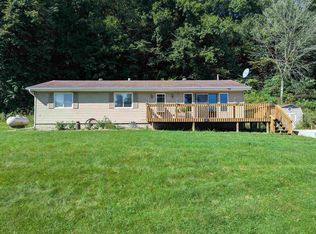 2266 26th Hwy #3, Lansing, IA 52151