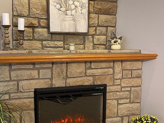 Electric fireplace