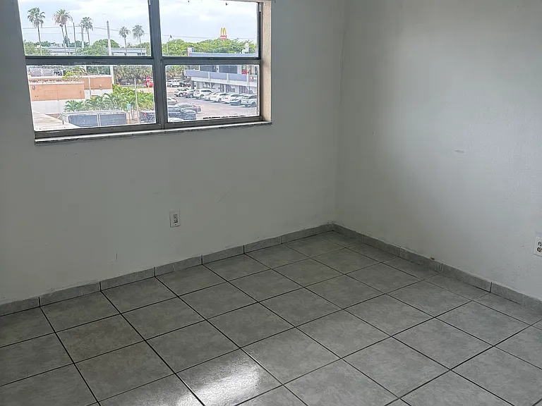 6850 W 16th Dr #319 — Photo 5