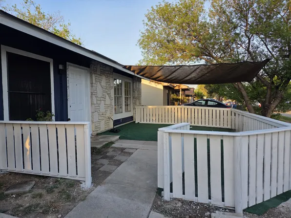 5215 Village Hvn, San Antonio, TX 78218