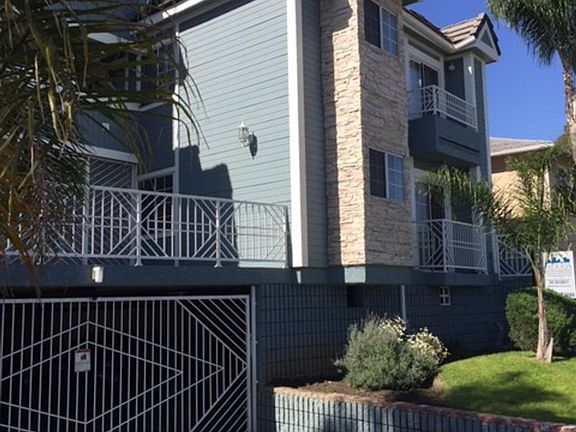 2nd image of 10636 Victory Blvd APT 102