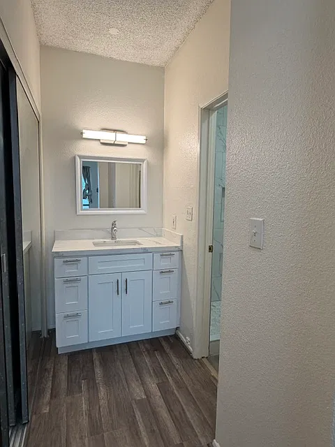 1440 Veteran Ave — Photo 4