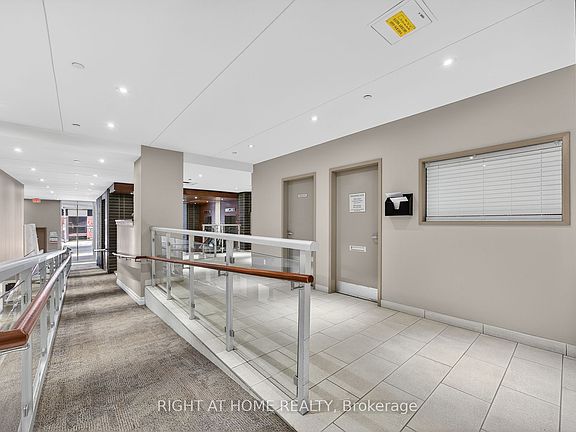4th image of 44 Bond St W #518