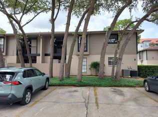 4111 Ashford Green Pl #B203, Tampa, FL 33613