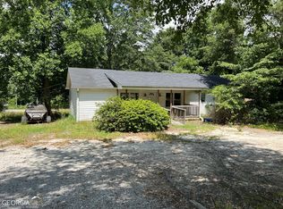 8049 Huey Rd, Douglasville, GA 30134