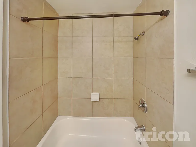 120 Waverly Dr — Photo 15