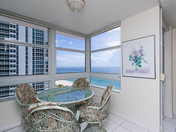 5th image of 1370 S Ocean Boulevard #1207