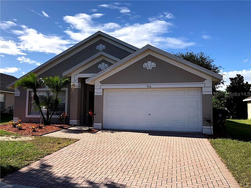 1st image of 926 Chanler Dr