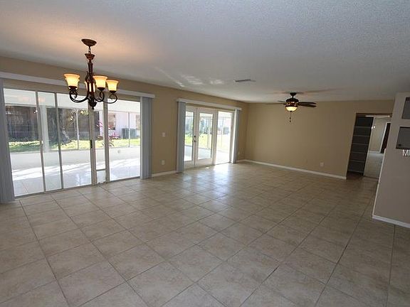 5th image of 10623 Deergrass Ln