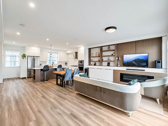 5th image of 10488 124th St #4