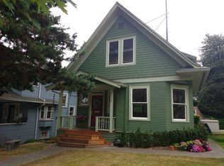 1727 Madrona Dr, Seattle, WA 98122