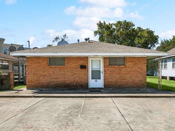 124 Lake Ave APT A
