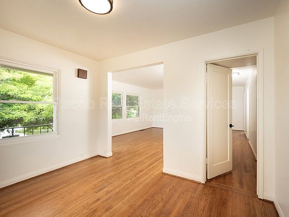 5th image of 4405 60th St
