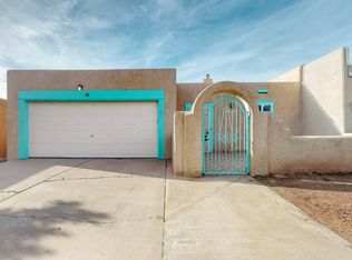 5768 Manzanillo Loop NE, Albuquerque, NM 87111