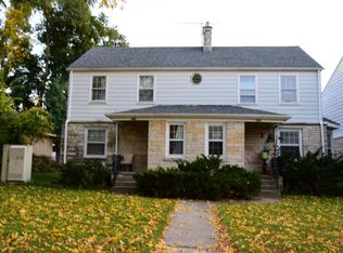 317 W College Ave #319, Waukesha, WI 53186