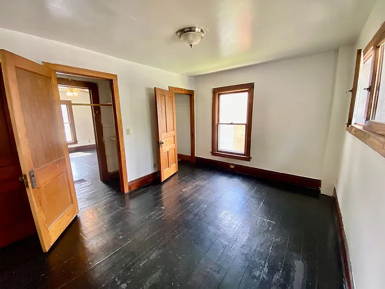 508 N Congress St — Photo 5