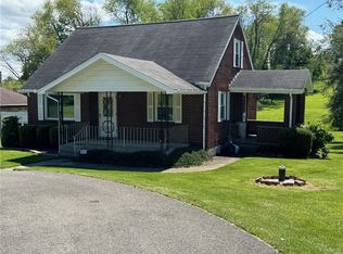 434 Freeport Rd, Butler, PA 16002