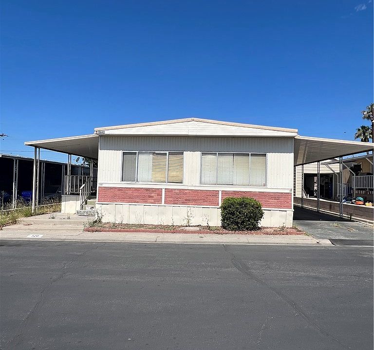 1st image of 2692 Highland Ave Space 126