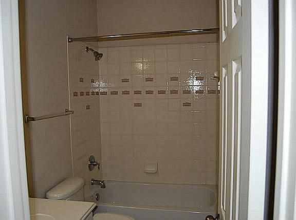 3rd image of 4604 Palm Valley Dr