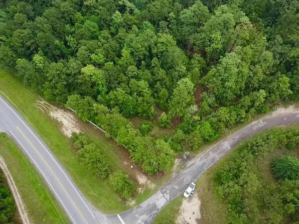 121 Champions Way, Brookeland, TX 75931