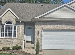 2943 Marfitt Rd #24, East Lansing, MI 48823