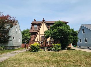 5554 Grasmere Ave, Maple Heights, OH 44137