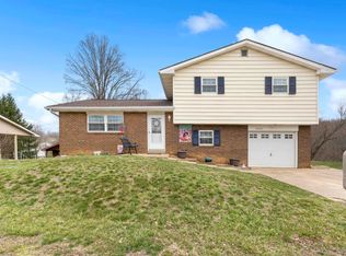 2235 E Thompson Rd, Ashland, KY 41102