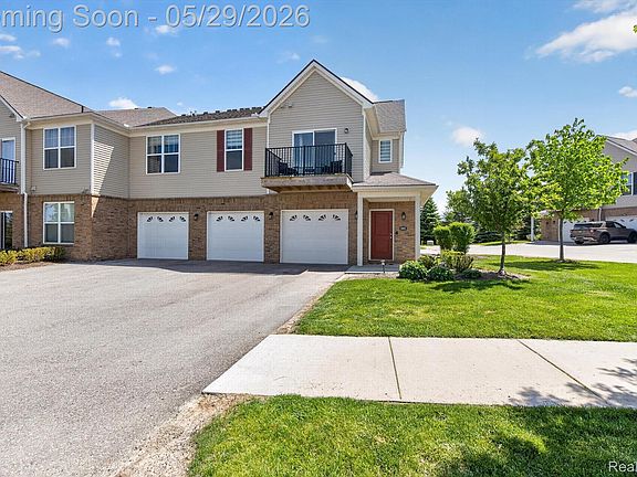 5th image of 9988 Ridge Run St