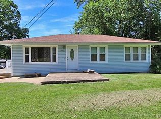 1483 Esther Dr, Arnold, MO 63010