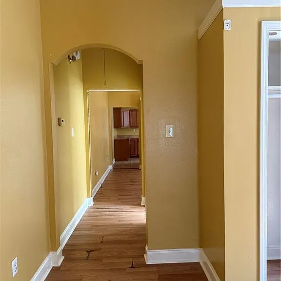 1435 France St — Photo 5