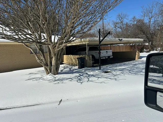 203 Melody Ln — Photo 10