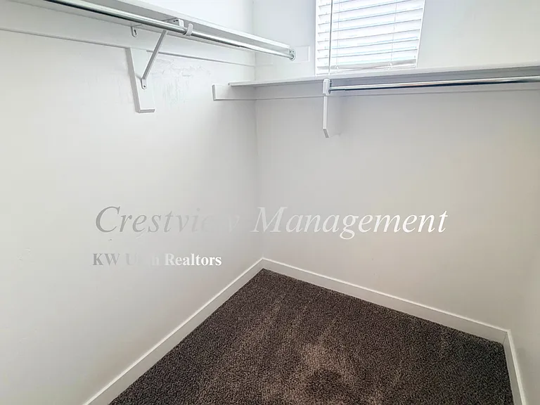 2803 N Airmen Ave — Photo 10