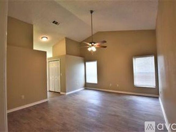 2nd image of 12541 Pica St