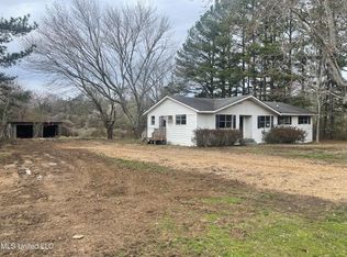 33 Wildwood Rd, Holly Springs, MS 38635