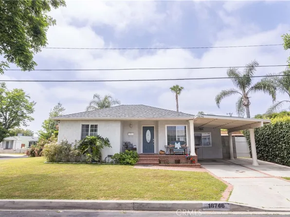 16746 Covello St, Van Nuys, CA 91406