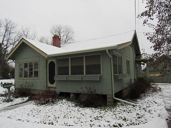 2nd image of 137 S Randall Ave