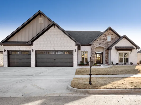 7535 Flint Crossing Cir, Owens X Rds, AL 35763