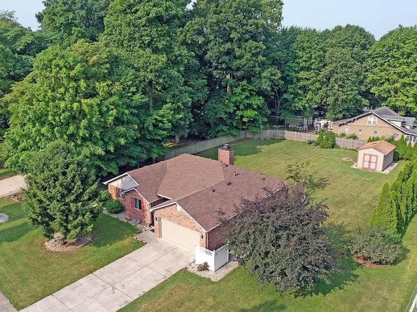 1007 Evergreen Ct, Anderson, IN 46012