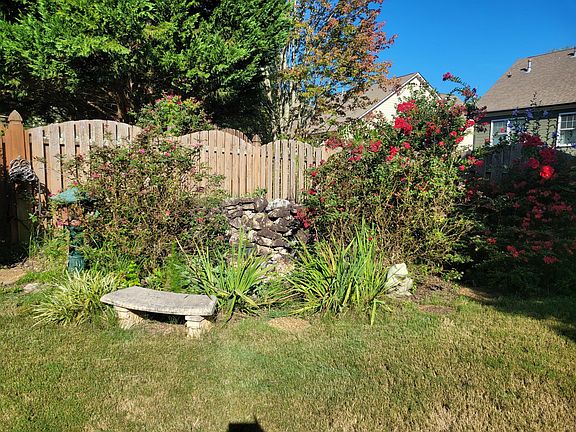 Backyard with view of water fountain
