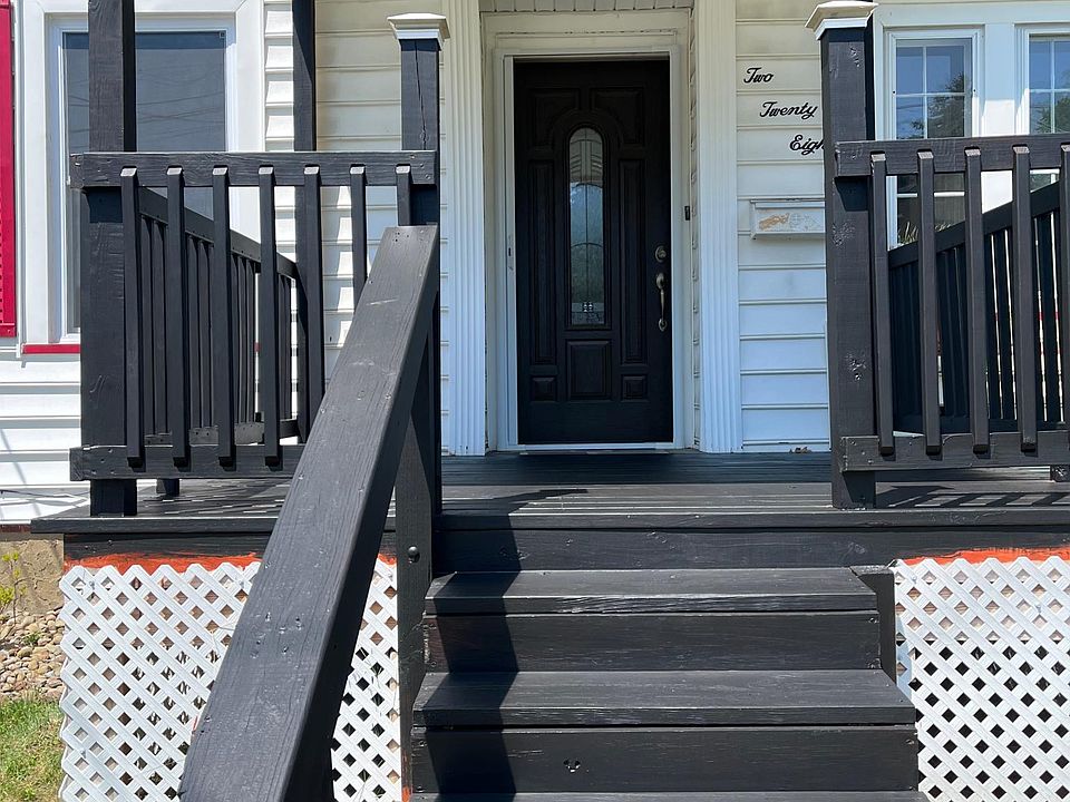 1st image of 228 Luary Dr